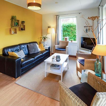 3 Bedroom Lovely Home In Zonnemaire Экстерьер фото